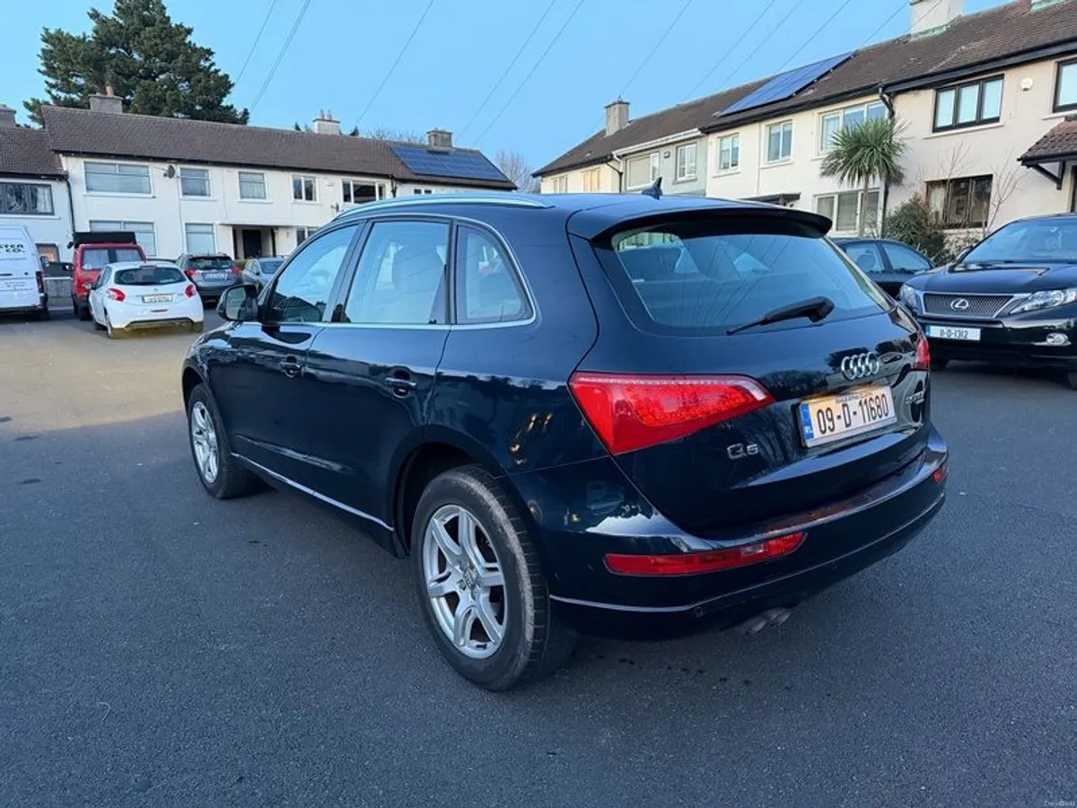 2009 Audi Q5 - Image 2