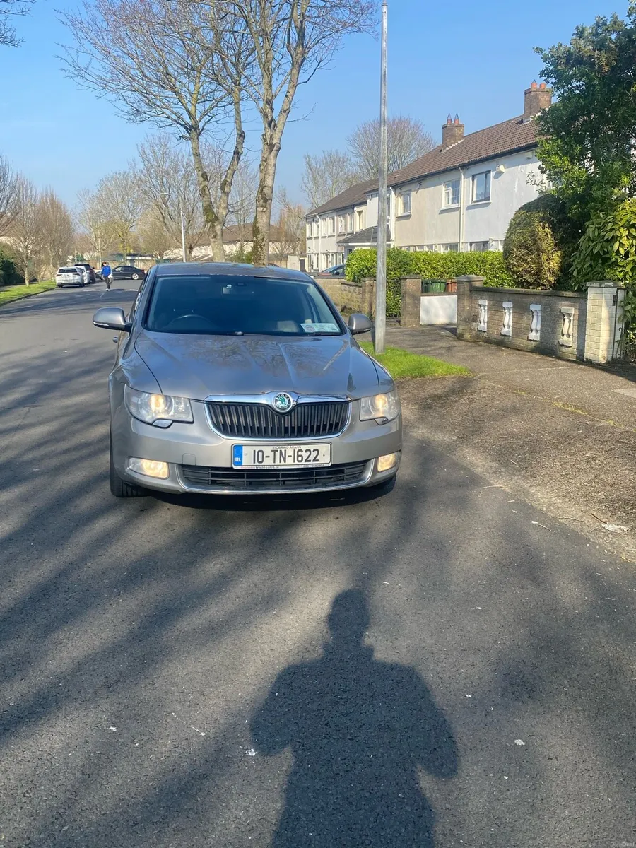 Skoda Superb 2010 1.9 TDI - Image 4