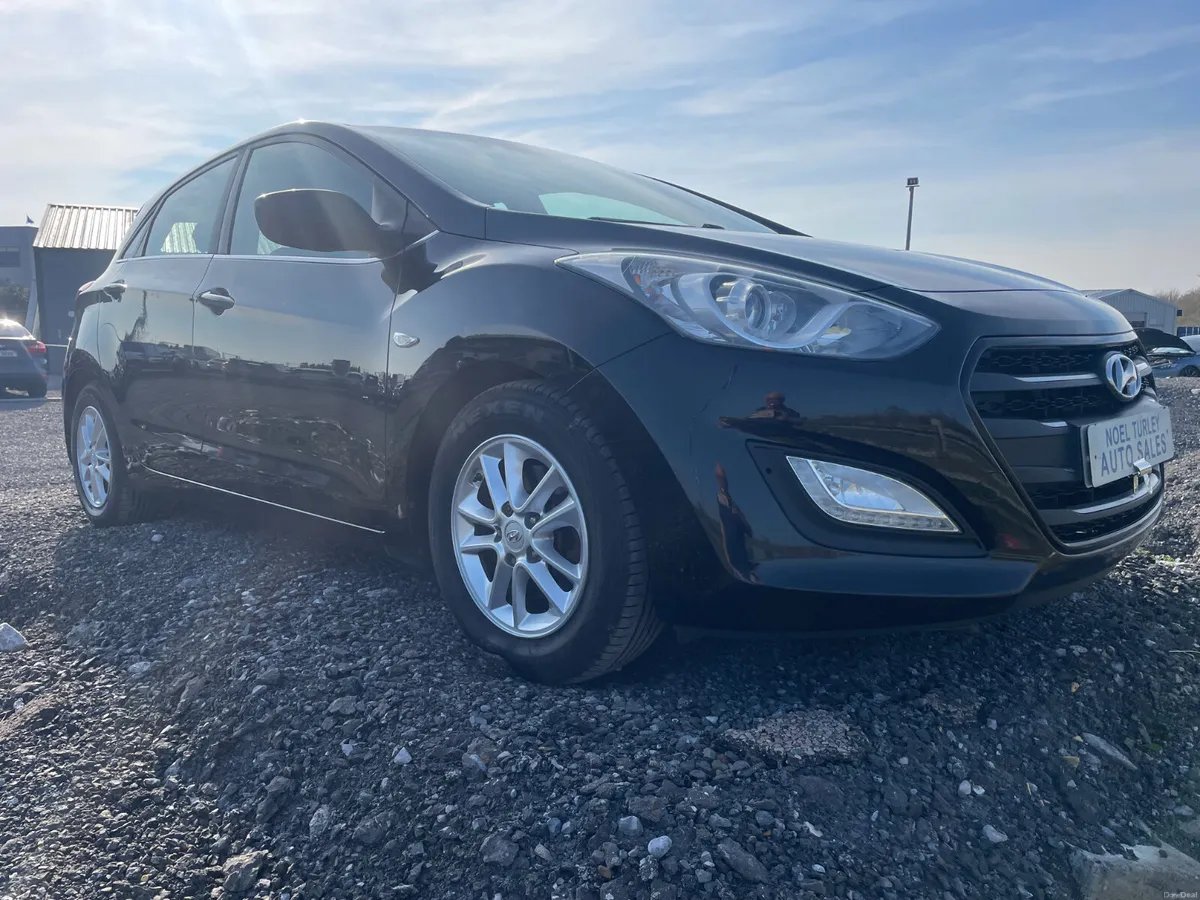 Hyundai i30 SE BLUE DRIVE 110PS 5DR 2016 - Image 3