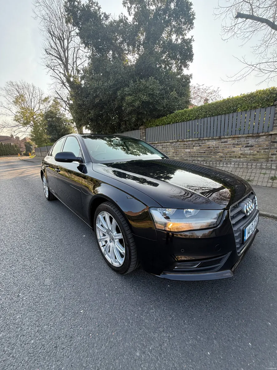 ✅ Automatic 136Km Grey Leather 2-Year Warranty t/b - Image 1