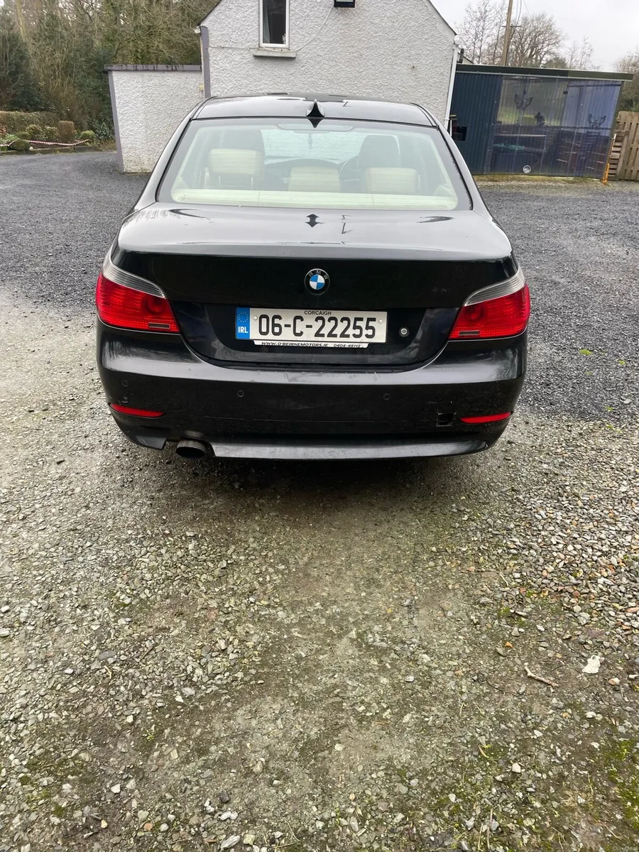 BMW 520d - Image 1