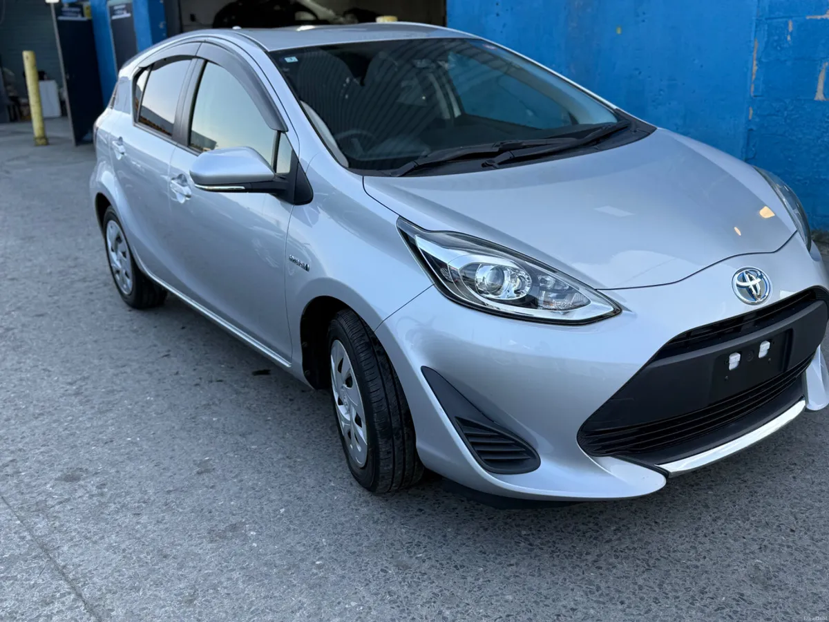 2020 Toyota Aqua Hybrid Automatic - Image 3