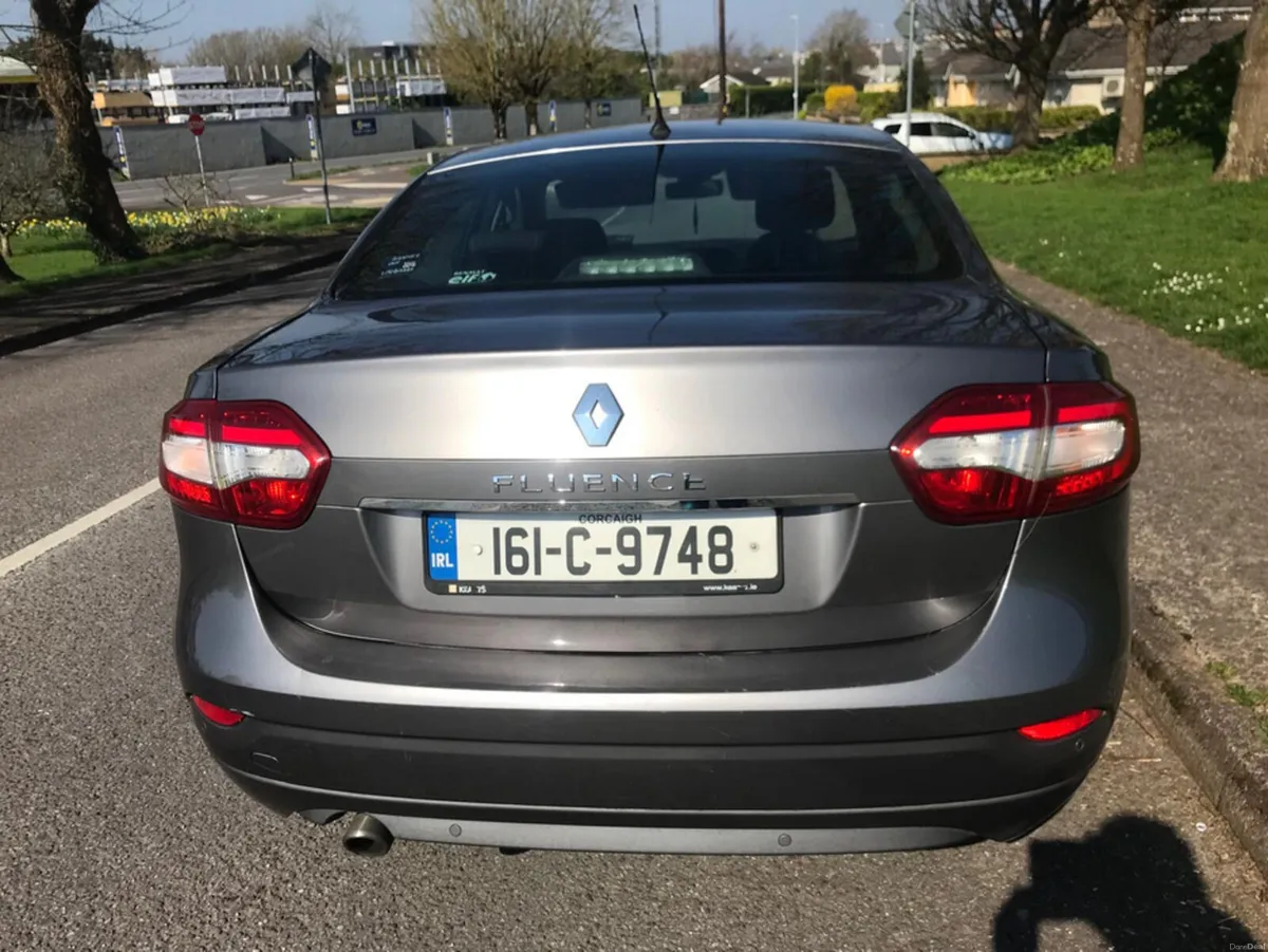 Renault Fluence LIMITED EDITION 1.5 DCI 95 201 4DR - Image 3