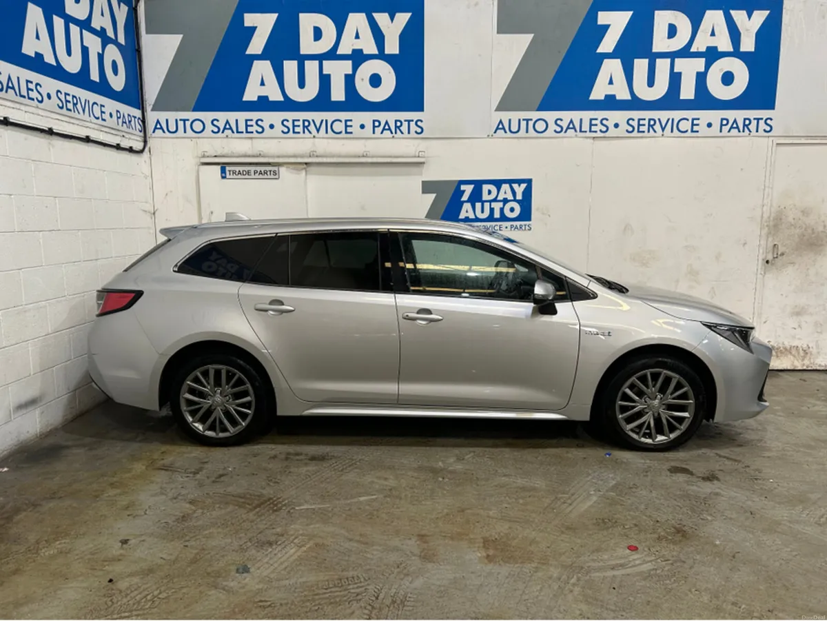 Toyota Corolla SOL ESTATE T/S 4DR AUTO - Image 3