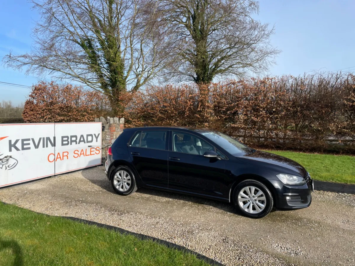 Volkswagen Golf 1.2 TSI COMFORT LINE DSG AUTO - Image 1