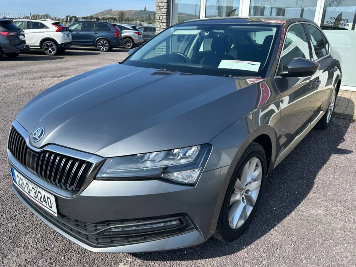 Skoda Superb AMBITION 2.0 TDI 150HP DSG 5DR AUTO - Image 3