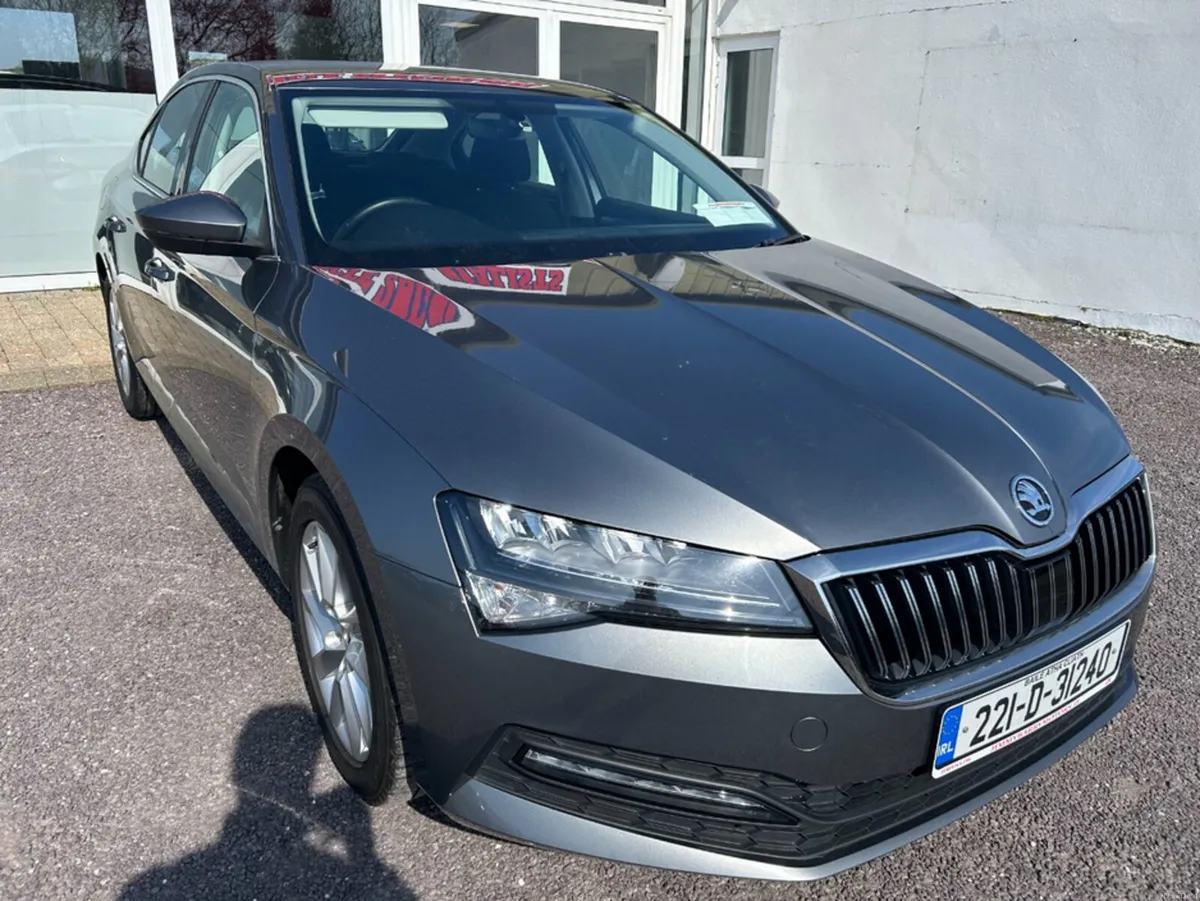 Skoda Superb AMBITION 2.0 TDI 150HP DSG 5DR AUTO - Image 1