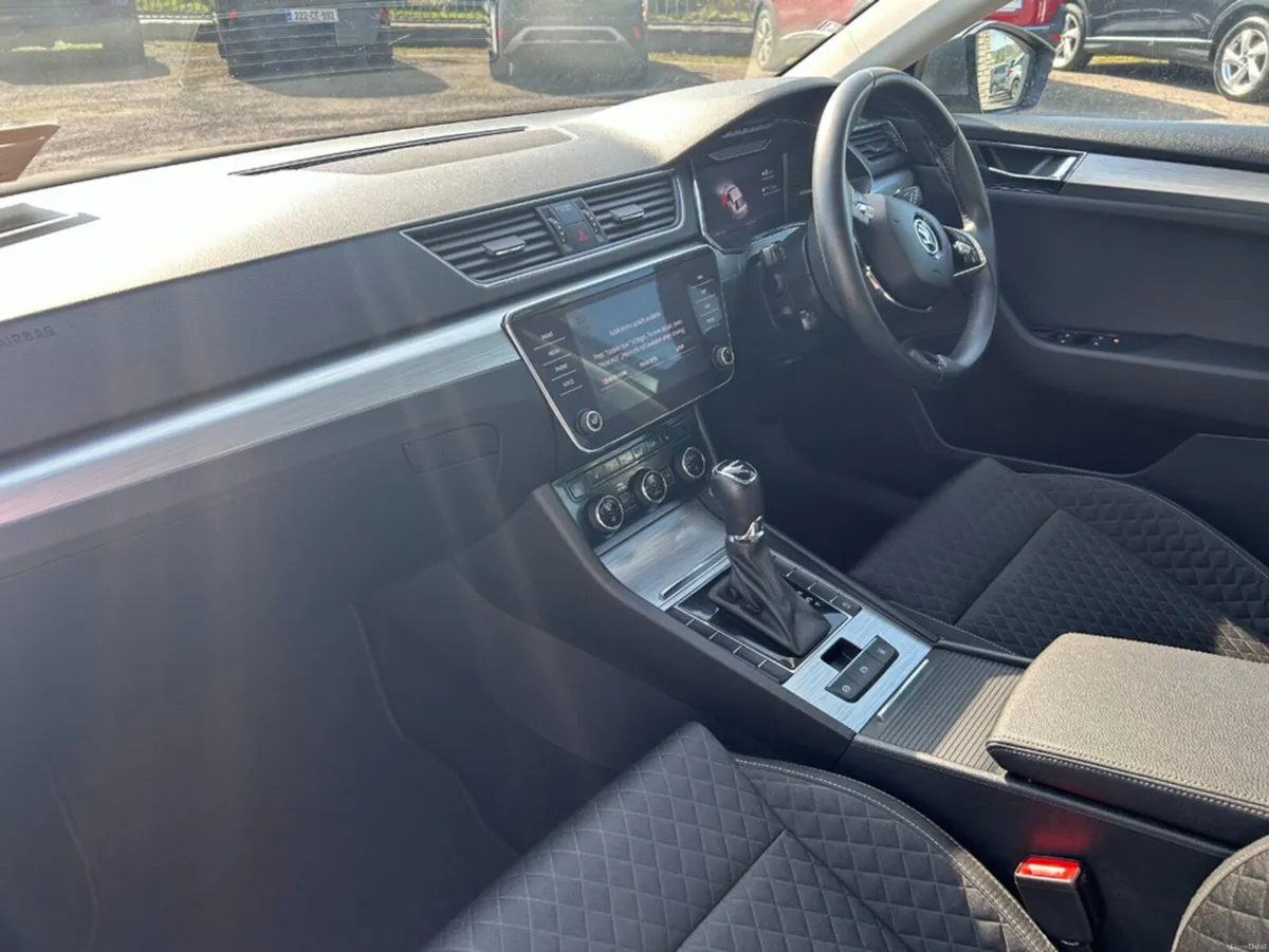 2022 Skoda Superb AMBITION 2.0 TDI 150HP DSG AUTO - Image 5