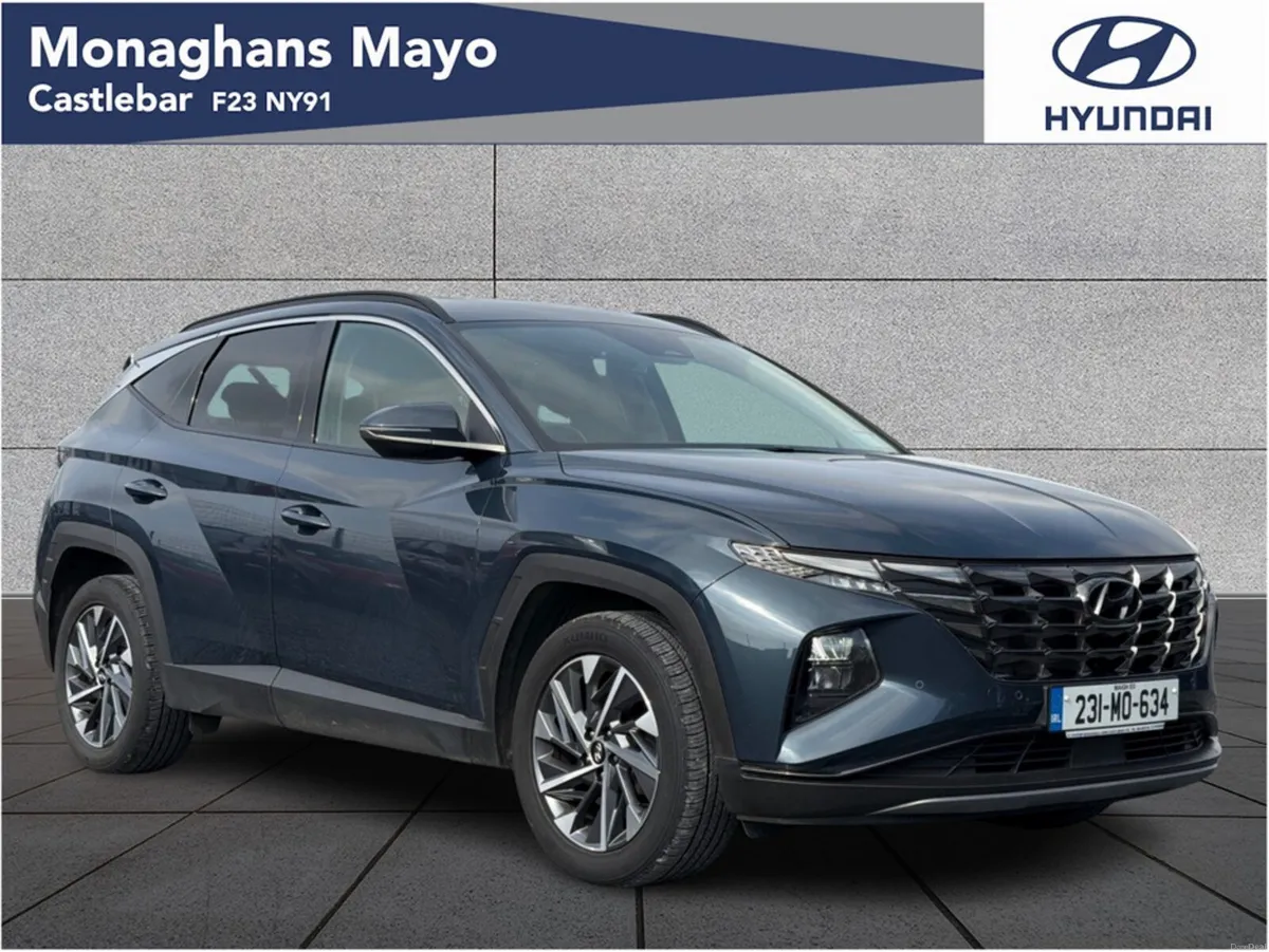 Hyundai Tucson EXECUTIVE PLUS 1.6 DIESEL 5DR - Image 1