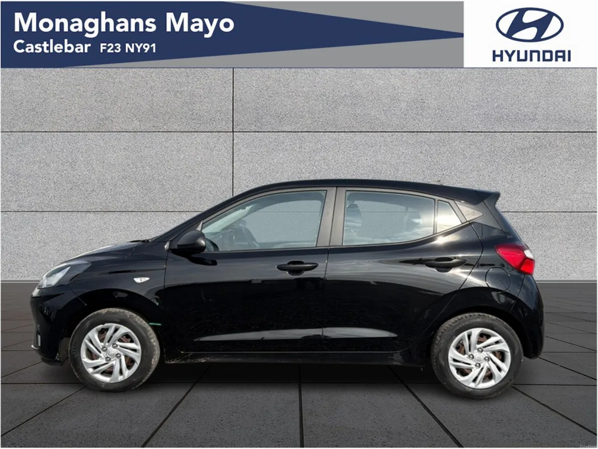 Hyundai i10 CLASSIC 1.0 PETROL 5DR - Image 6