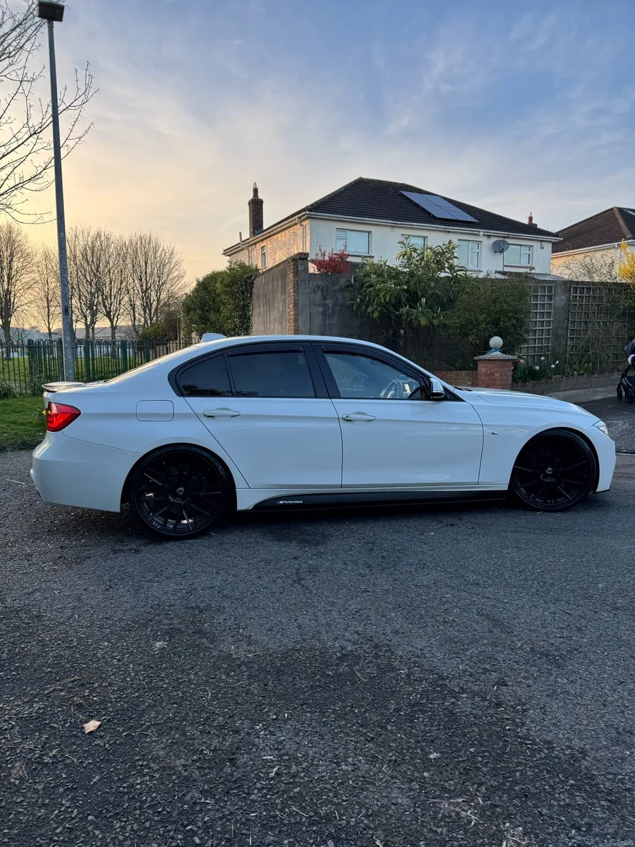 BMW 320D M SPORT PLUS - Image 2
