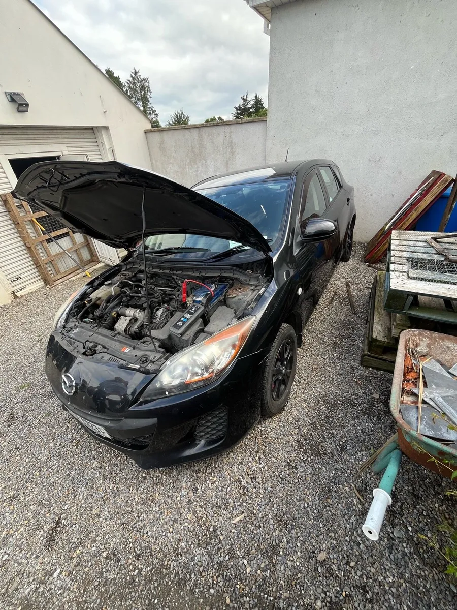 Mazda 3 - Image 3