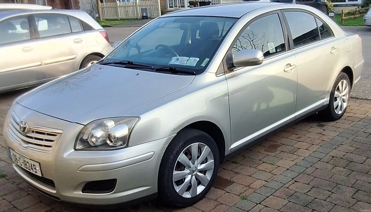 Toyota Avensis 2008 - Image 2