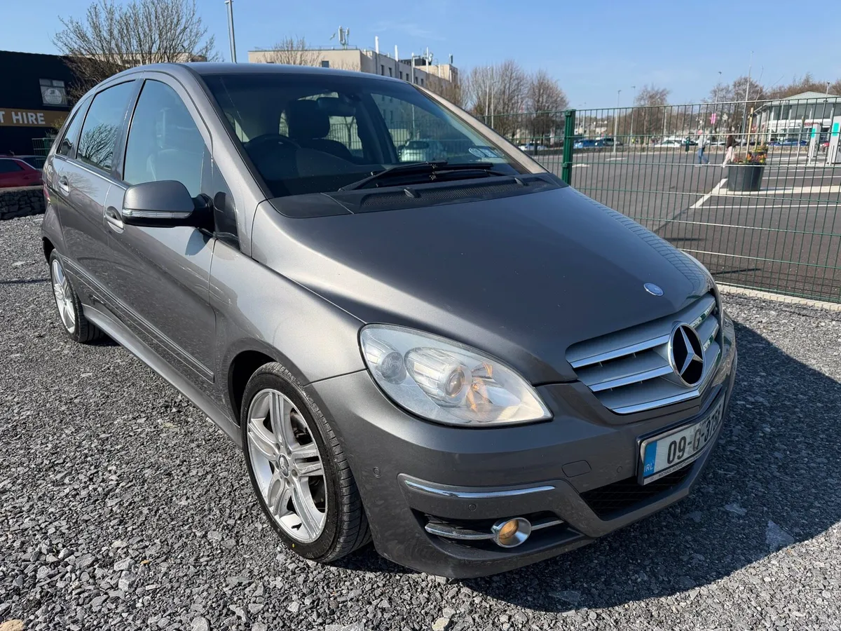 2009 MERCEDES B180 CDI AUTOMATIC NCT 2-27 - Image 1