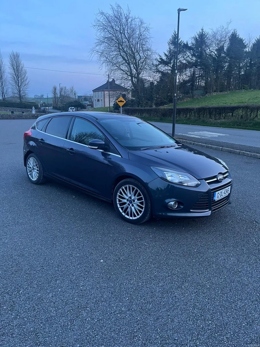 Ford Focus 2012 - Image 1