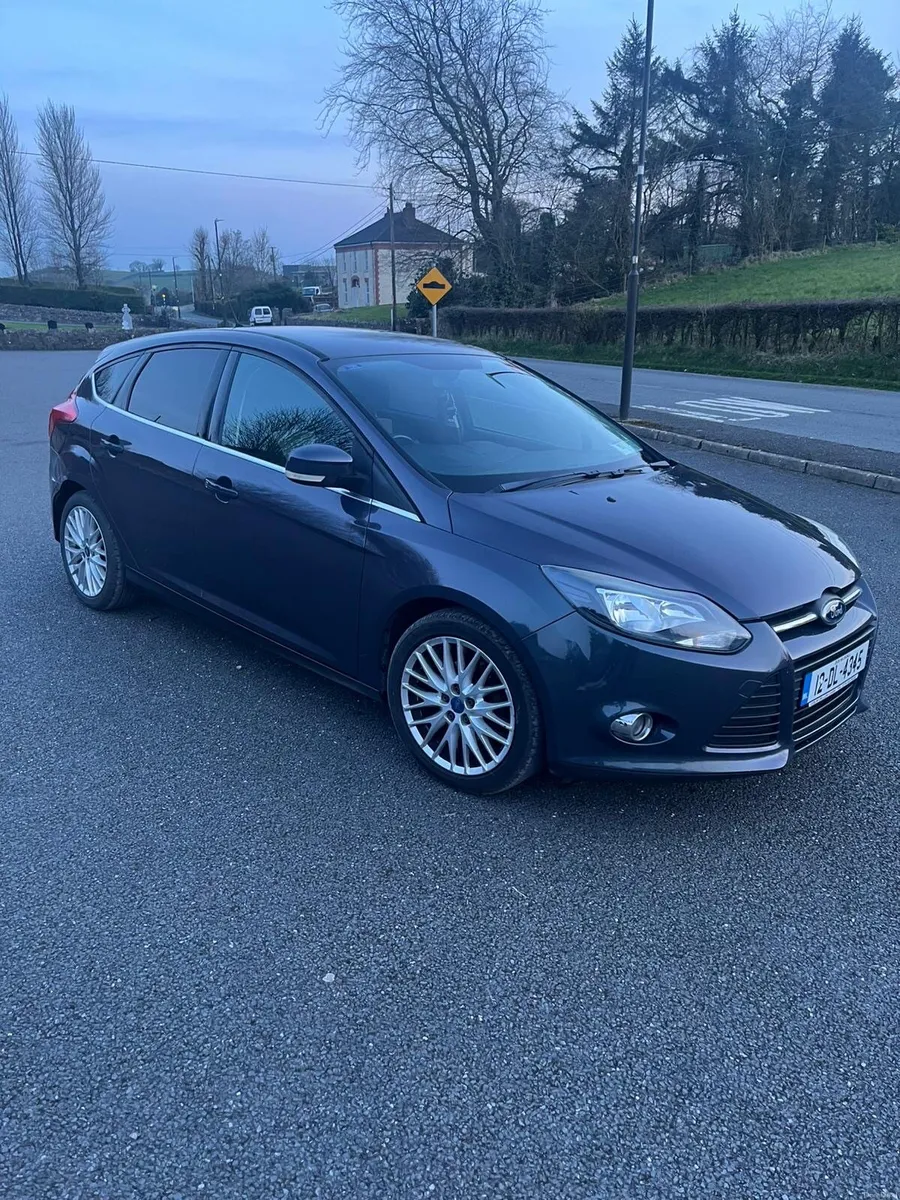 Ford Focus 2012 - Image 3