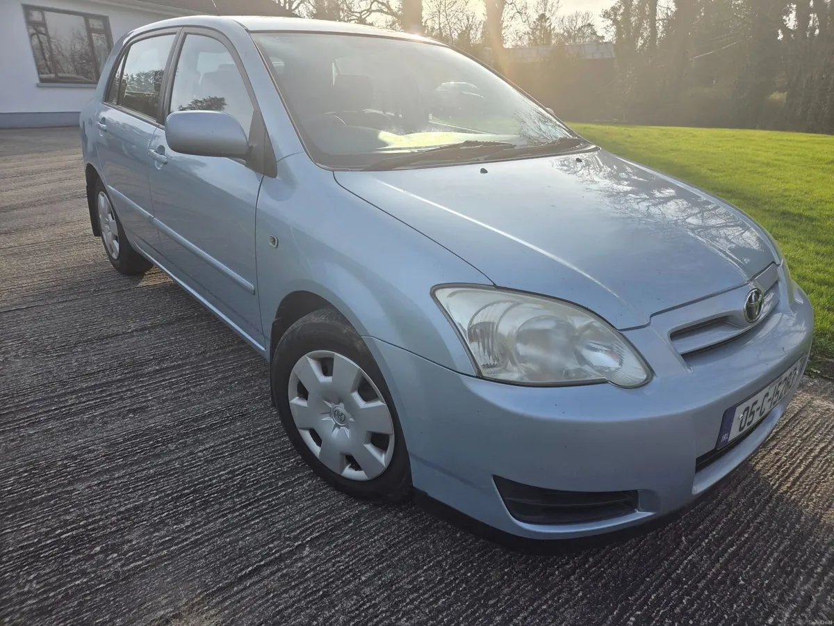 Toyota Corolla 2005 - Image 2
