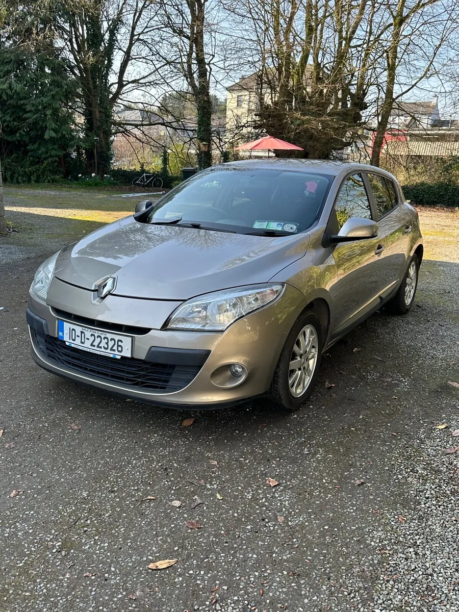 Renault Megane 2010 - Image 1