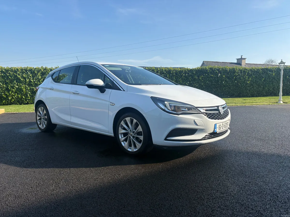 Vauxhall Astra 2016 - Image 1