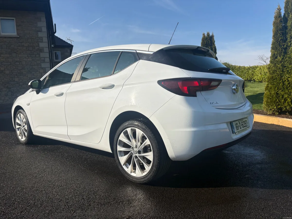 Vauxhall Astra 2016 - Image 4