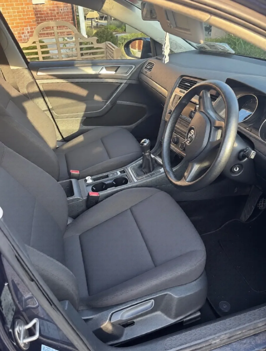 Volkswagen Golf 2014 - Image 4