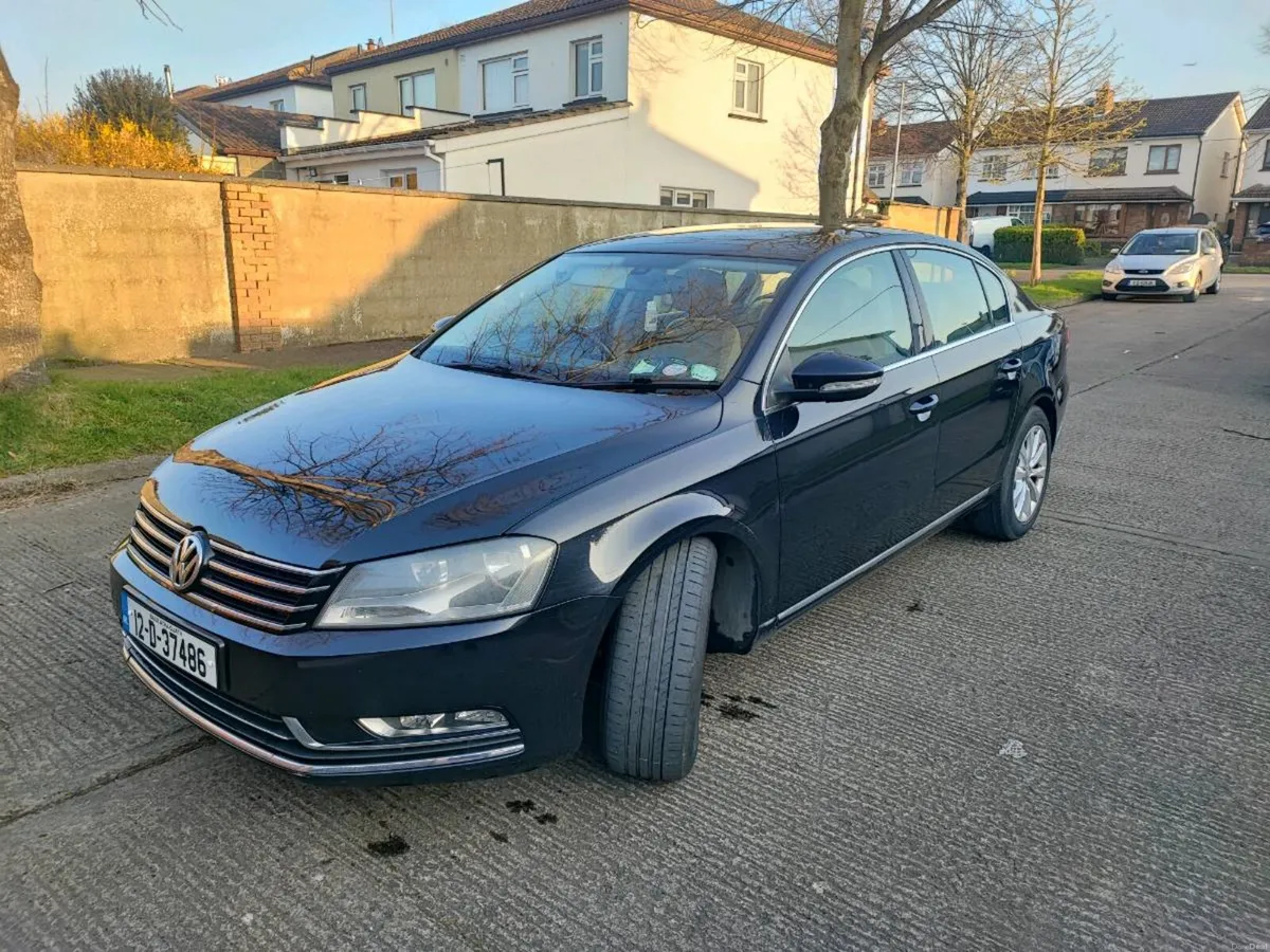 Volkswagen Passat Automatic - Image 3