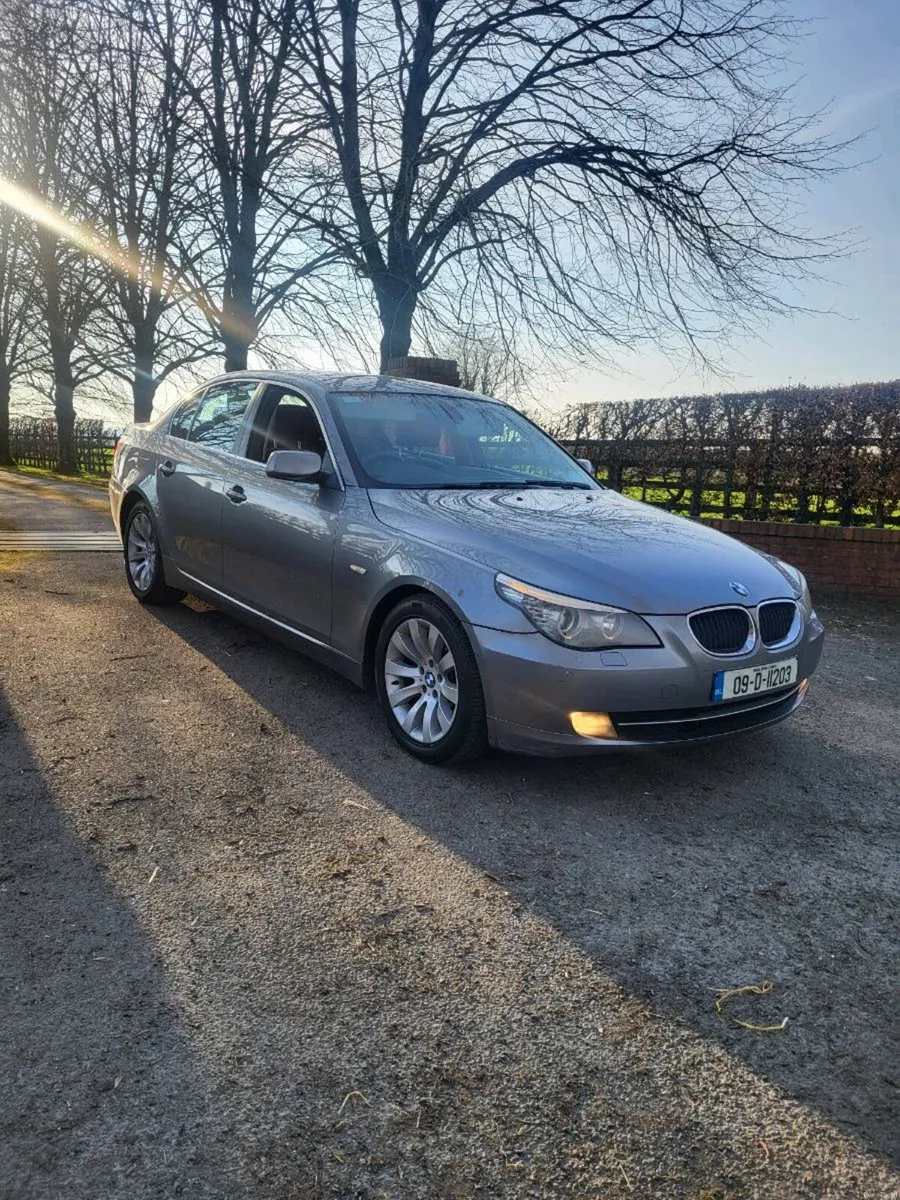 IMMACULATE BMW 520D AUTOMATIC NCT'D&TAX - Image 1