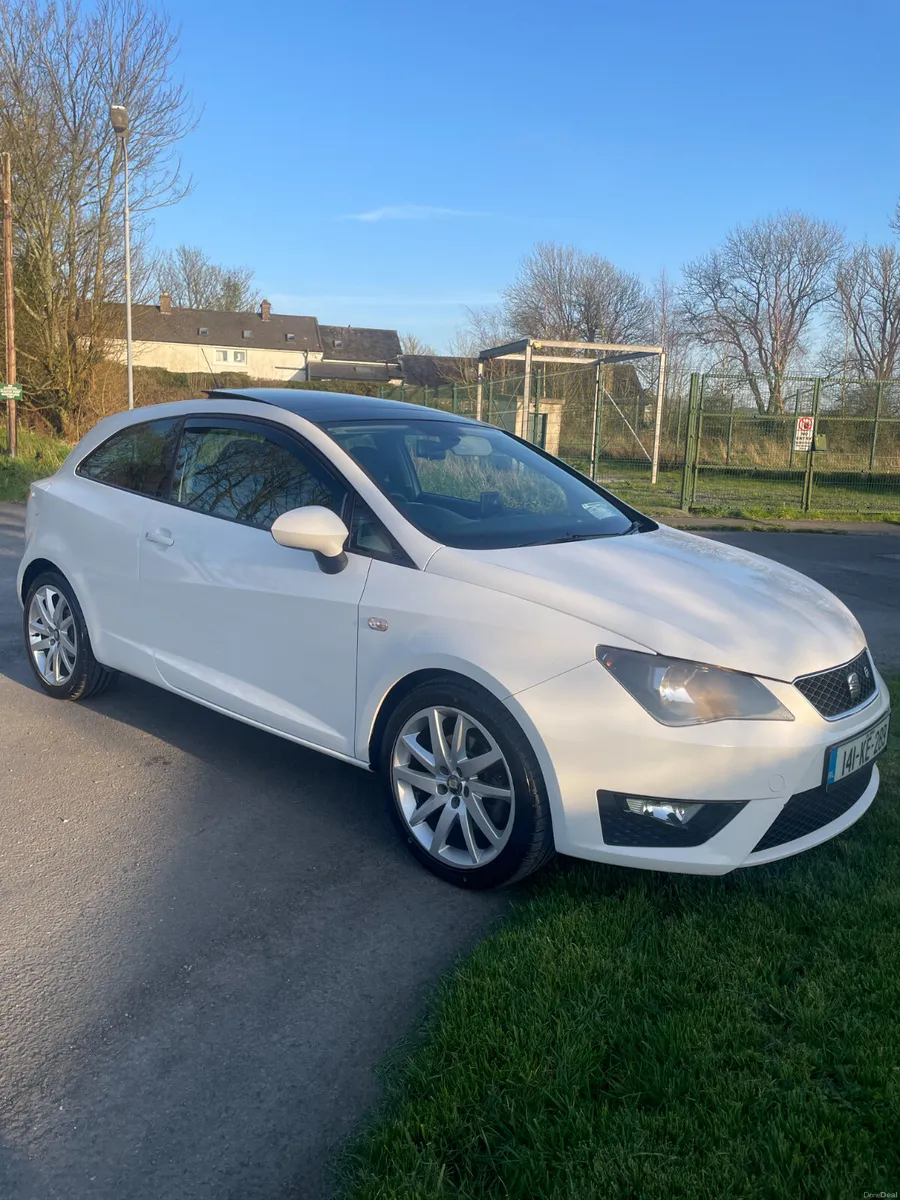 141 SEAT Ibiza FR.. Sunroof Model.. NCT 05/27 - Image 2