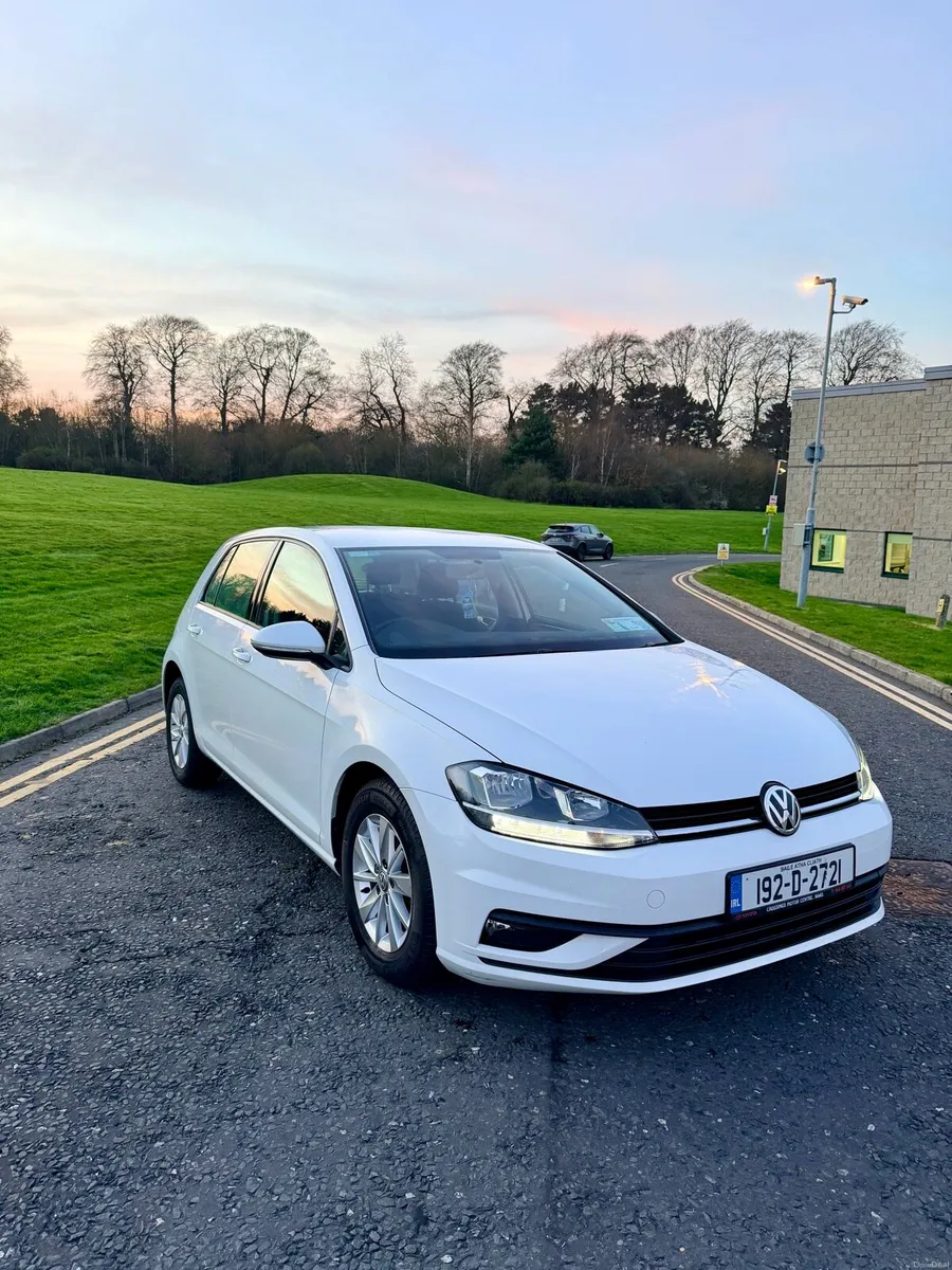 192 Volkswagen Golf 7.5   €12950 - Image 2