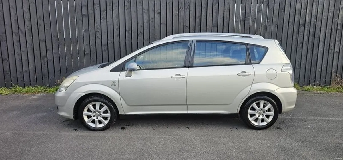 2005 Toyota Corolla verso 7 seater NCT&TAX - Image 2