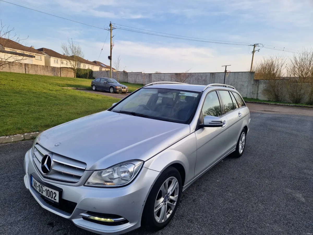 2014 Mercedes C220 automatic estate - Image 2