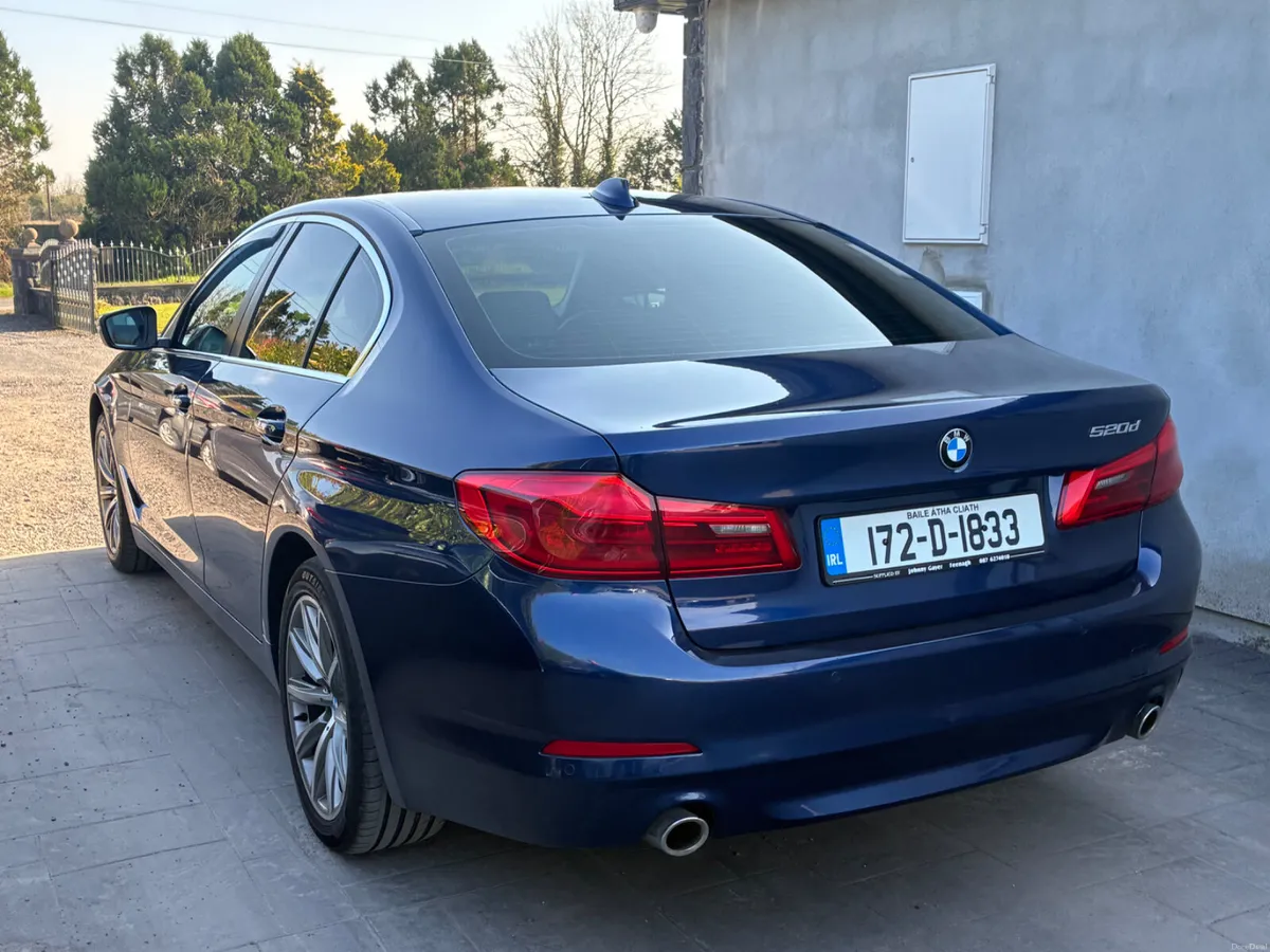 BMW 5-Series 2017 - Image 4