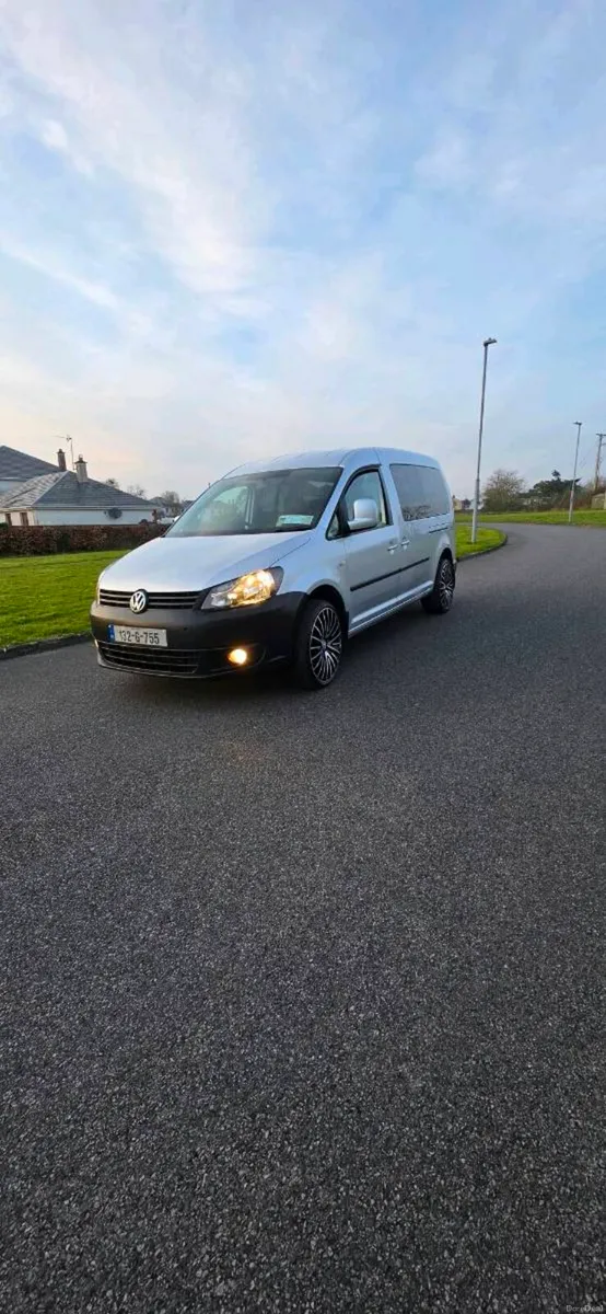 Vw caddy live max Automatic 7 seats nct&TAX - Image 1