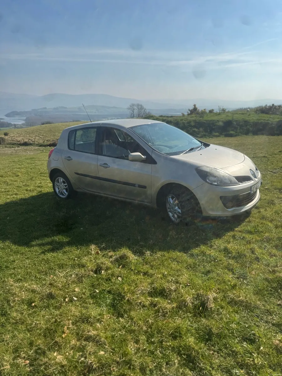 2007 Clio - Image 1