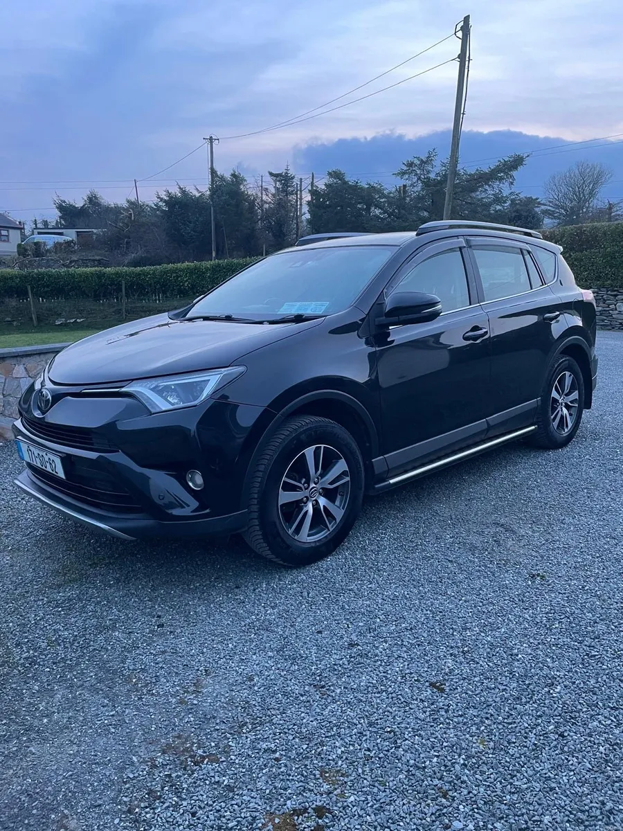 Toyota Rav 4 - Image 1