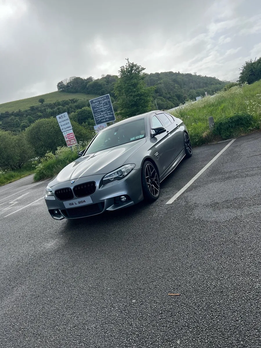 BMW 520 F10 M sport /automatic/black leather - Image 4