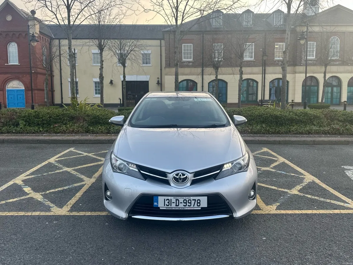 2013 Toyota auris 1.4L nct 07|27 tax 12/26 - Image 3