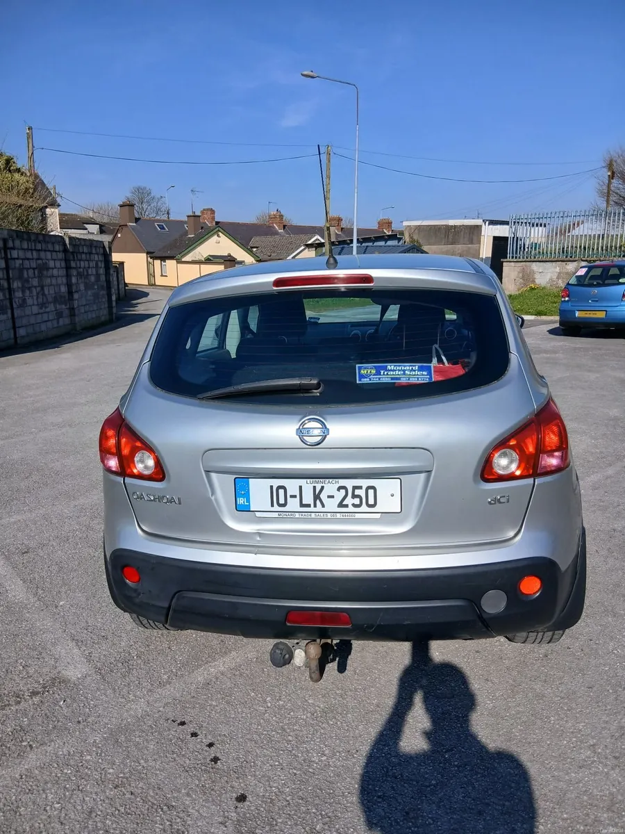 Nissan Qashqai 2010 - Image 2