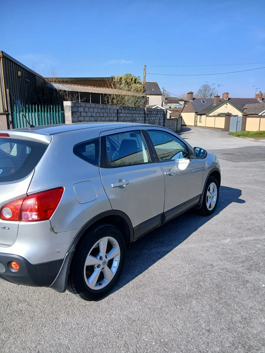 Nissan Qashqai 2010 - Image 3