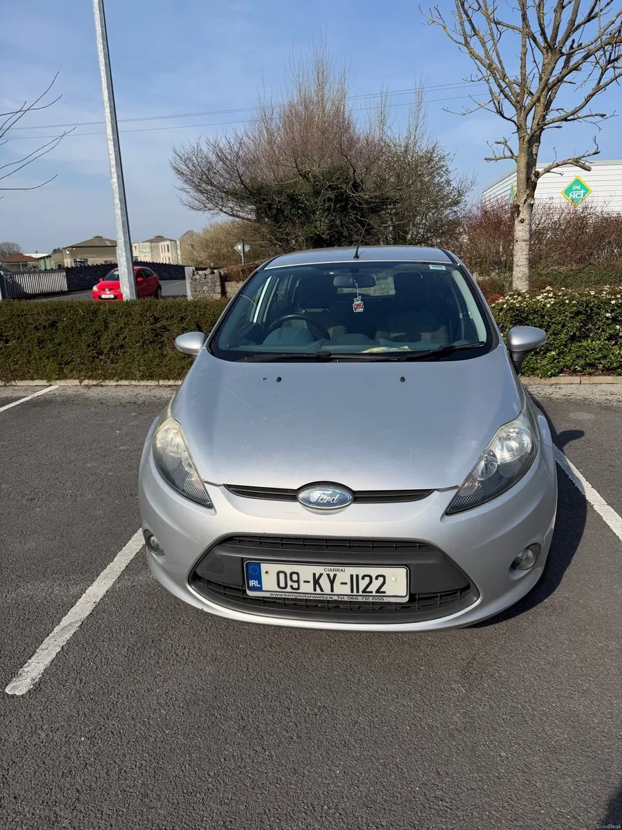 € 2200 - Ford fiesta 1.2 petrol NEW NCT - Image 1
