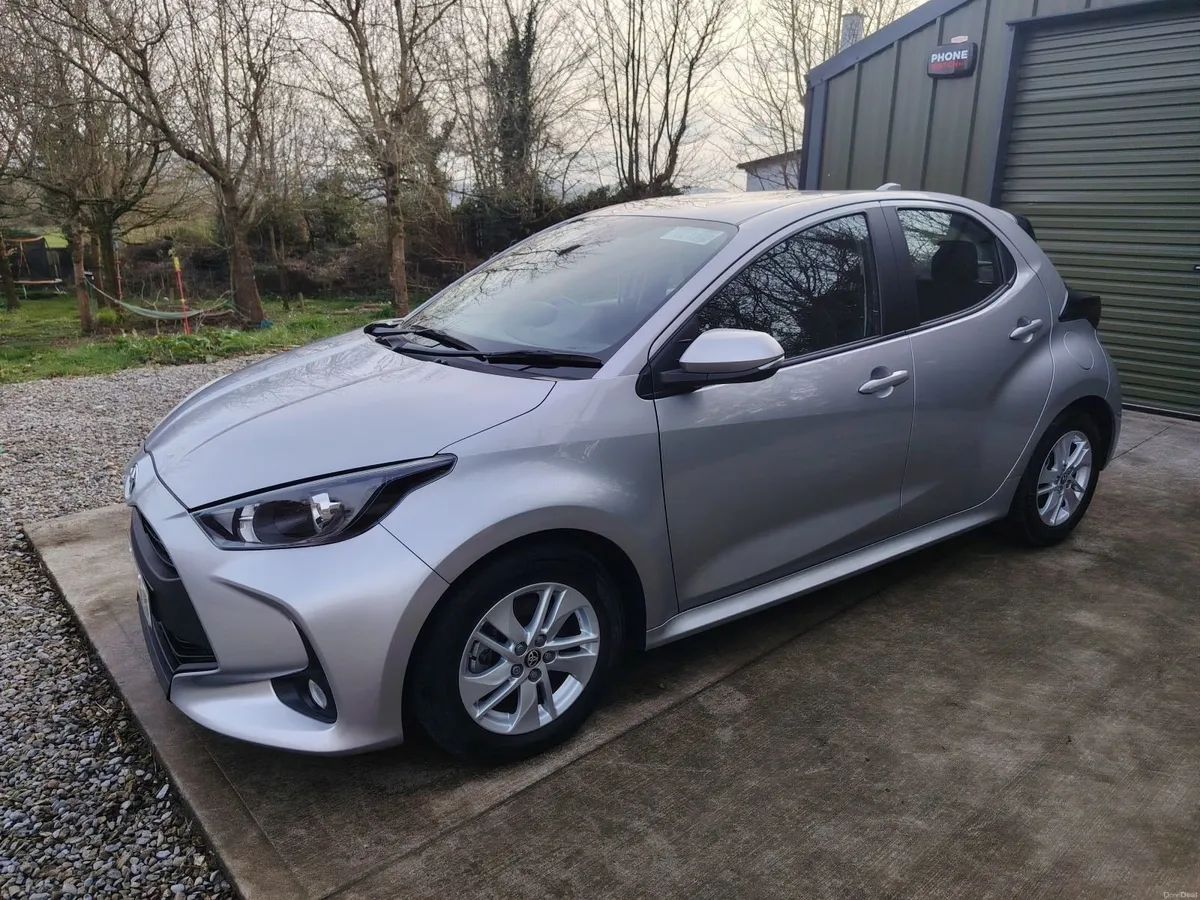 Toyota Yaris 2023 - Image 4