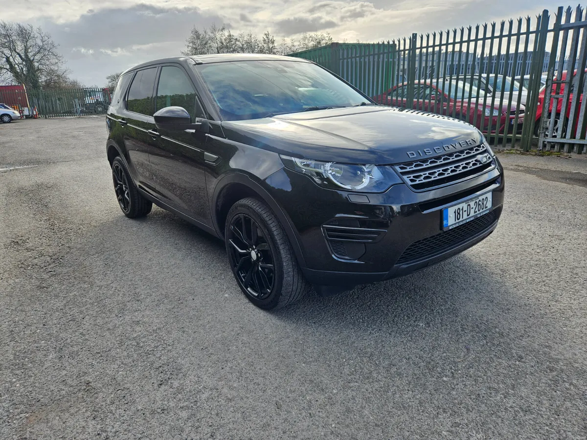 Land Rover Discovery Sport 2018 2.0D AUTO 7 Seats - Image 3