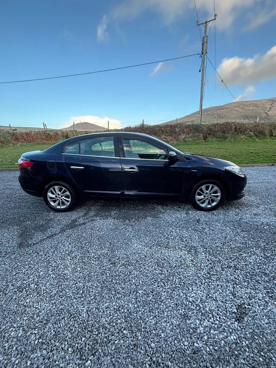 2015 Renault Fluence ‘Limited Edition’ - Image 3