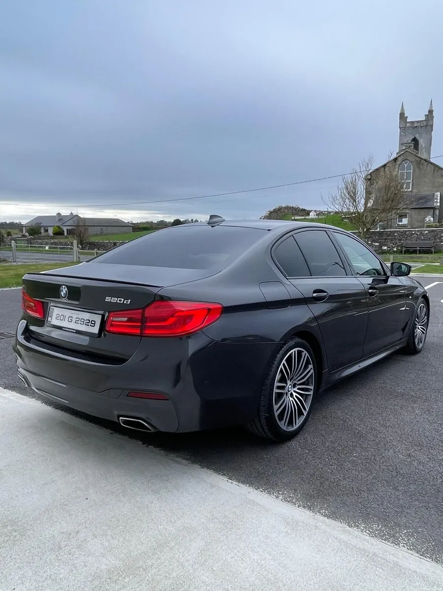BMW 5-Series - Image 1