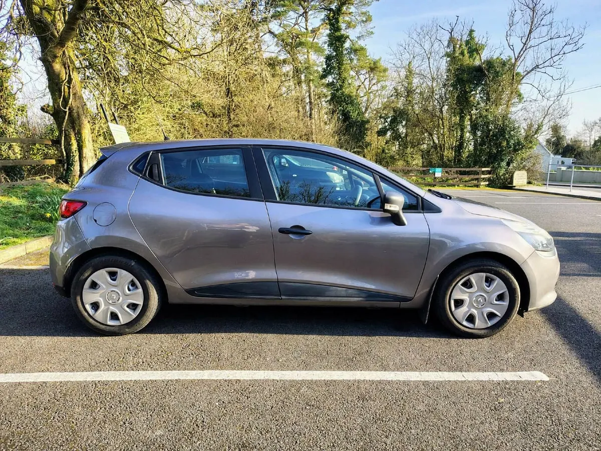 Renault Clio 2014 - Image 4