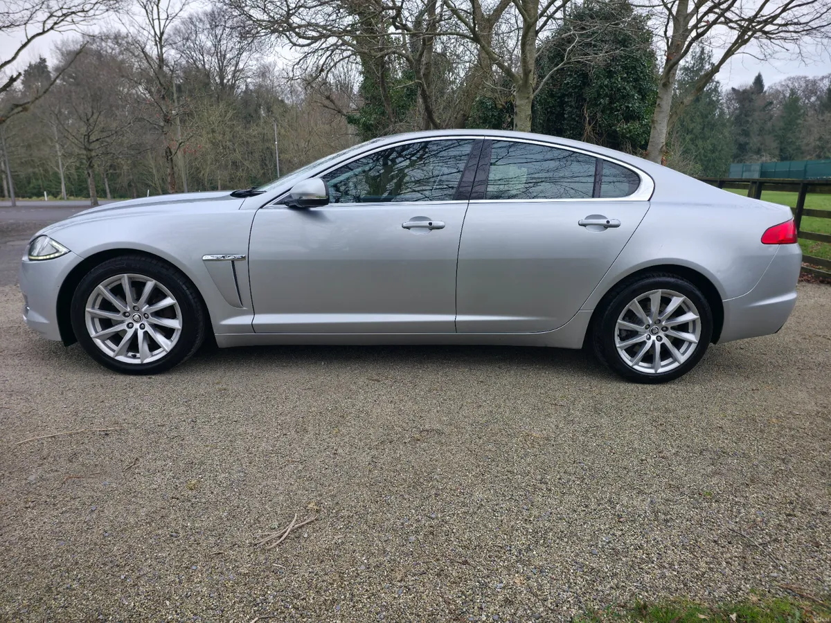 2012  JAGUAR XF 2.2D PREMIUM LUXURY AUTO (NEW NCT) - Image 4