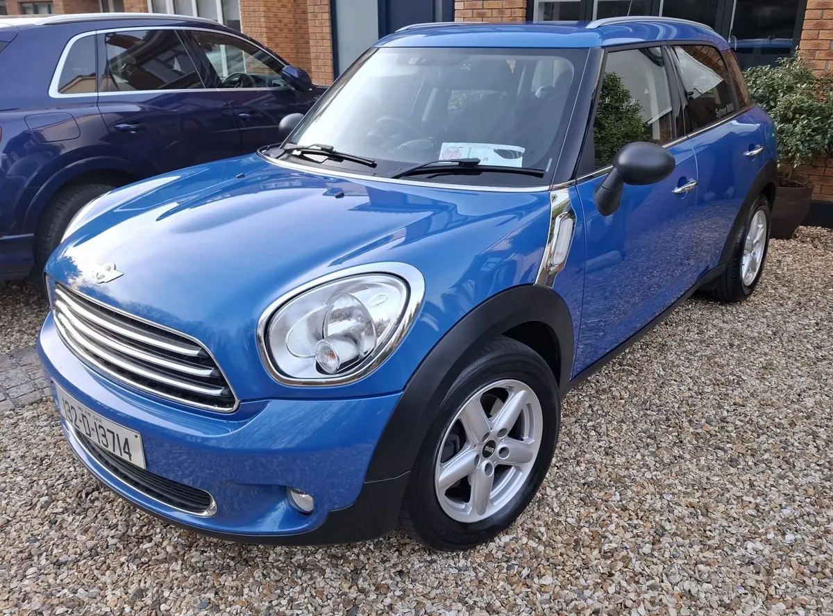 Mini Countryman, Very Low Mileage, Great Condition - Image 2