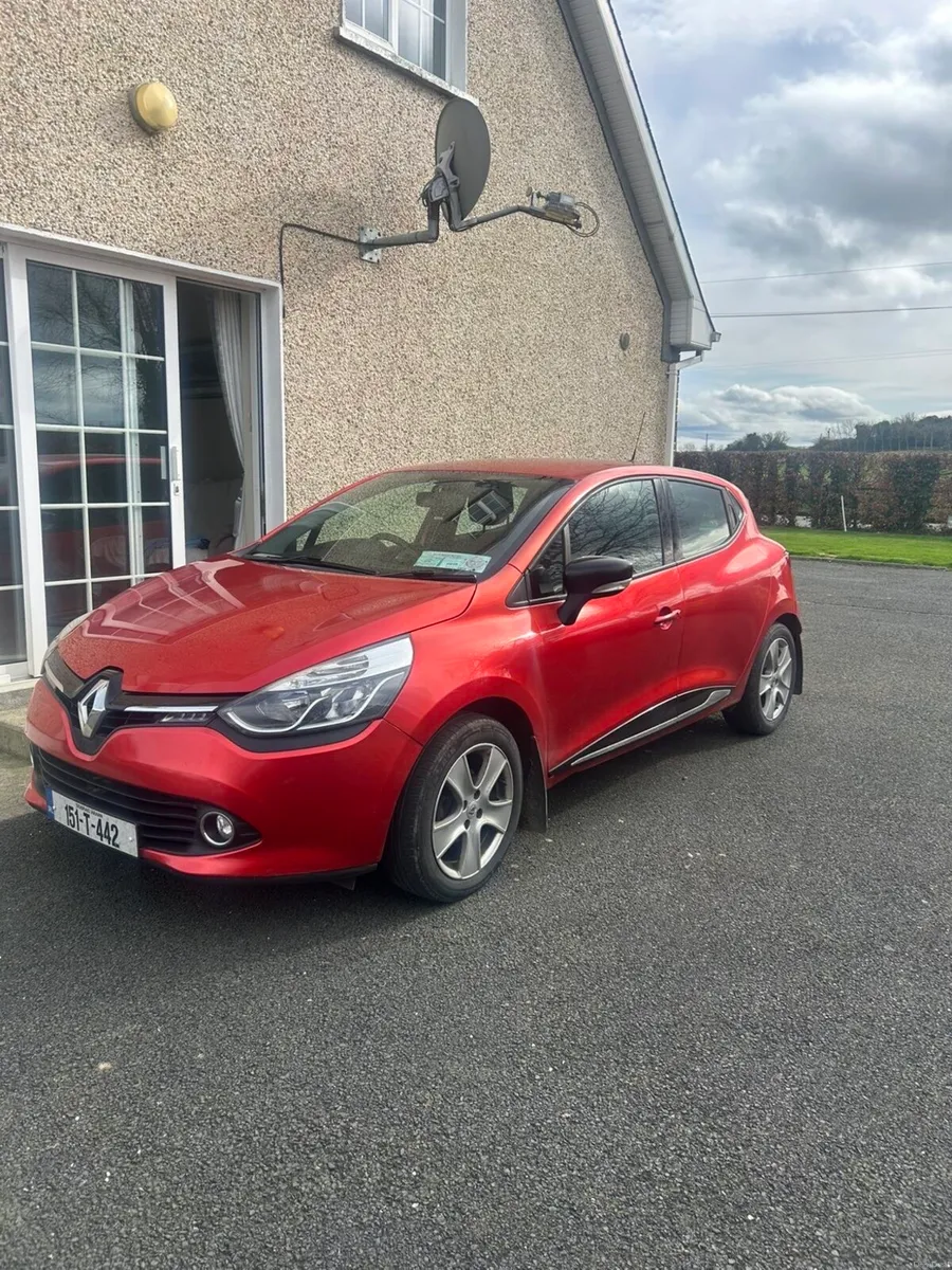151 Renault Clio - Image 1