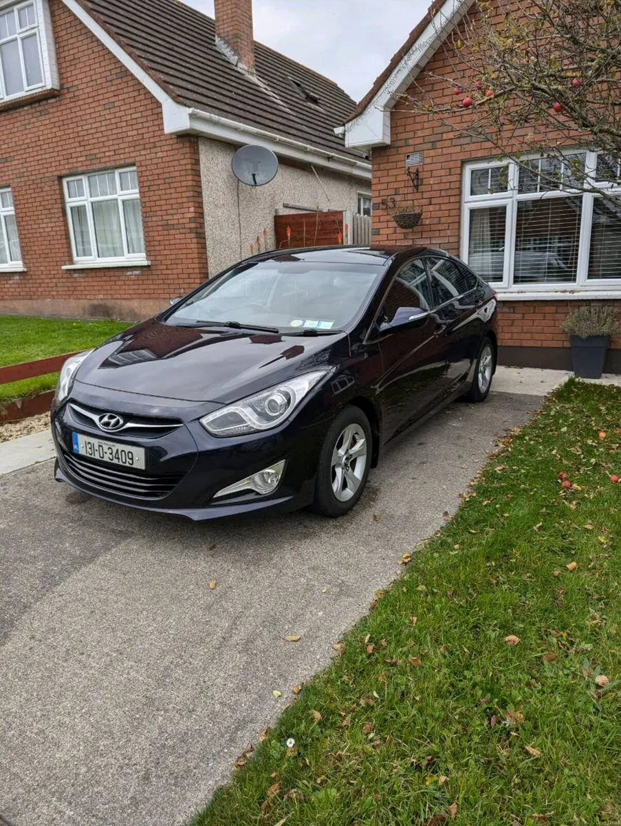 READ ADD - Hyundai i40 1.7 CRDI - Low mileage - Image 1