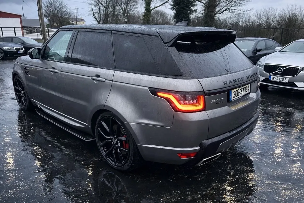 201 RANGE ROVER SPORT P400HSE MEGA SPEC - Image 4
